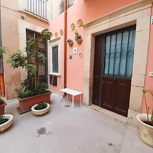  Casa vacanze One Love Ortigia